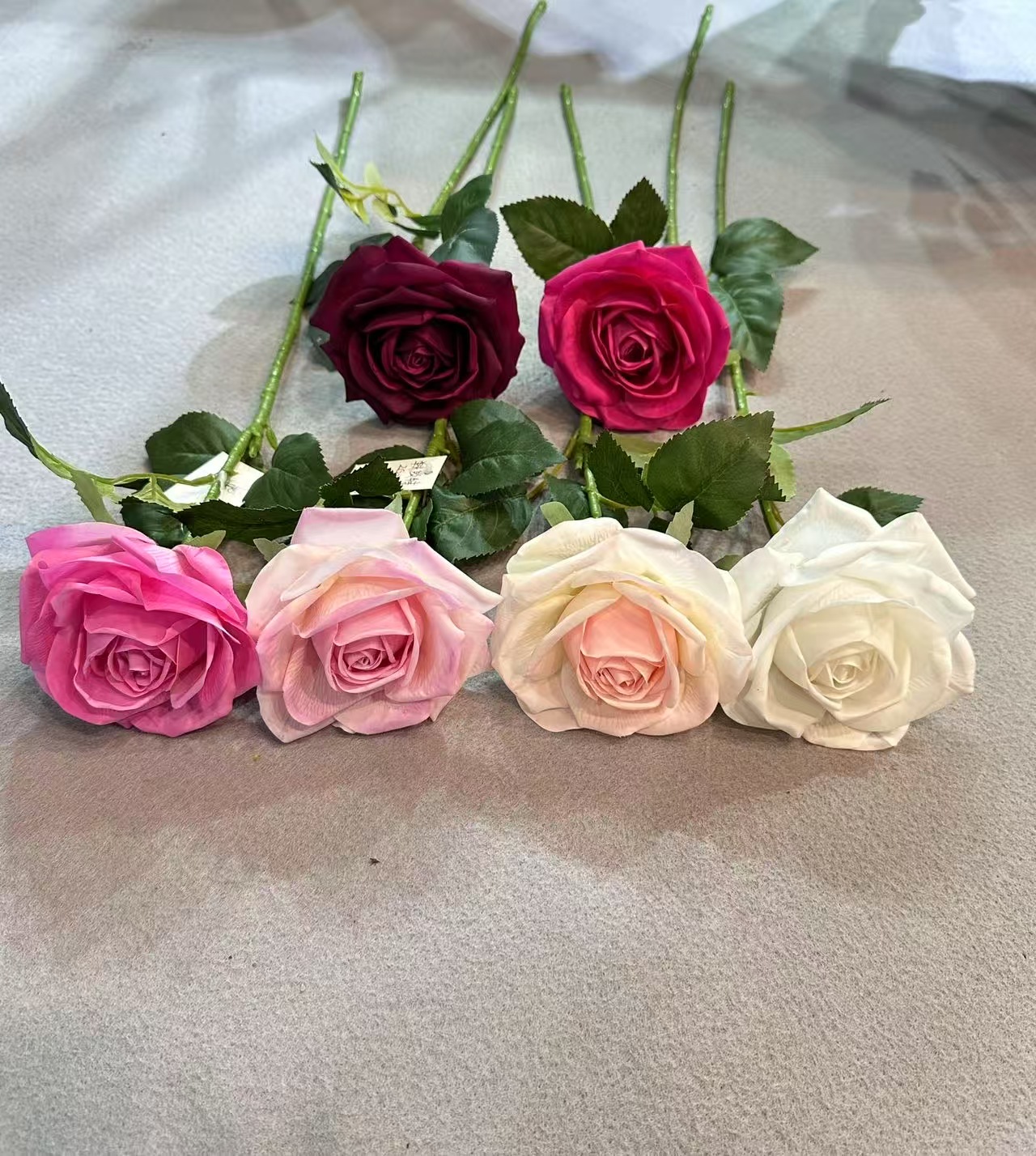 ZG-17 Moisturizing real touch roses