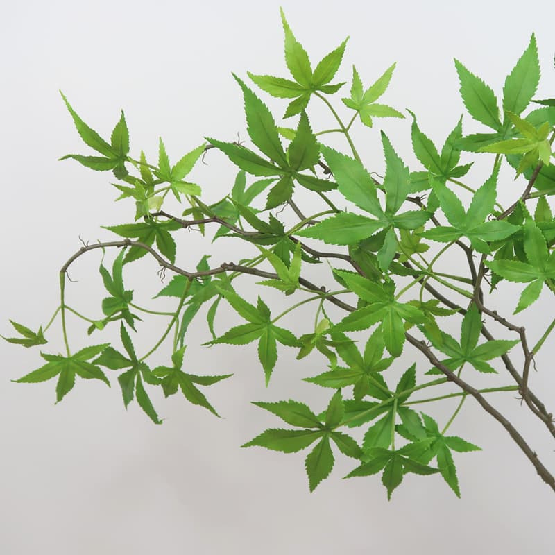 QMG-04  87cm artificial maple leaves