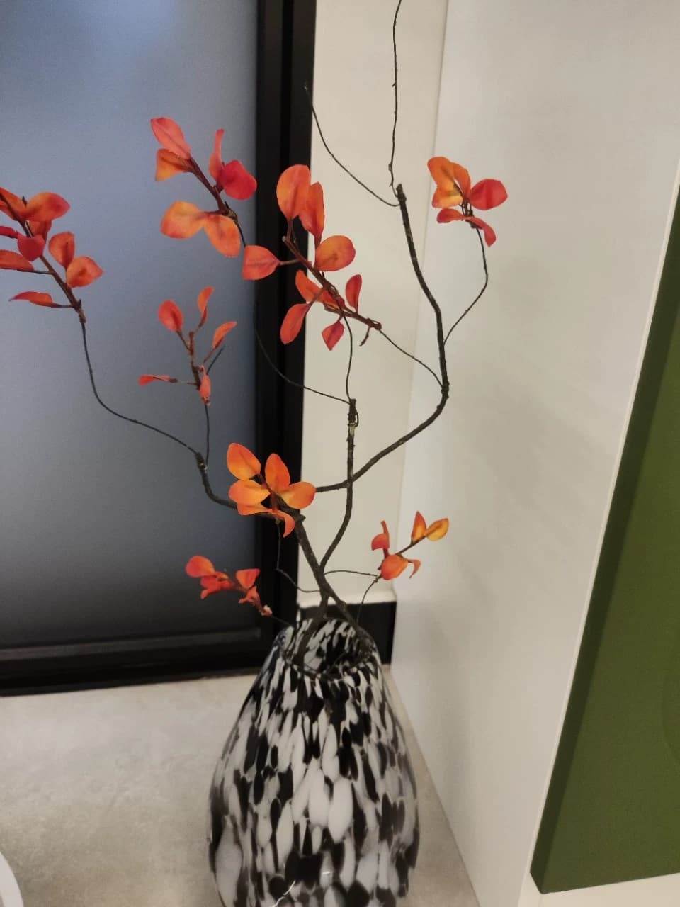 QMG-01 Autumn High-quality Artificial 89cm Dry Twig Branch with Silk Leaves Faux Long Vines Horticultural Decoration